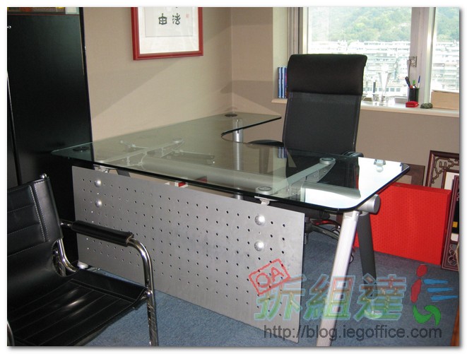 辦公家具-玻璃主管桌